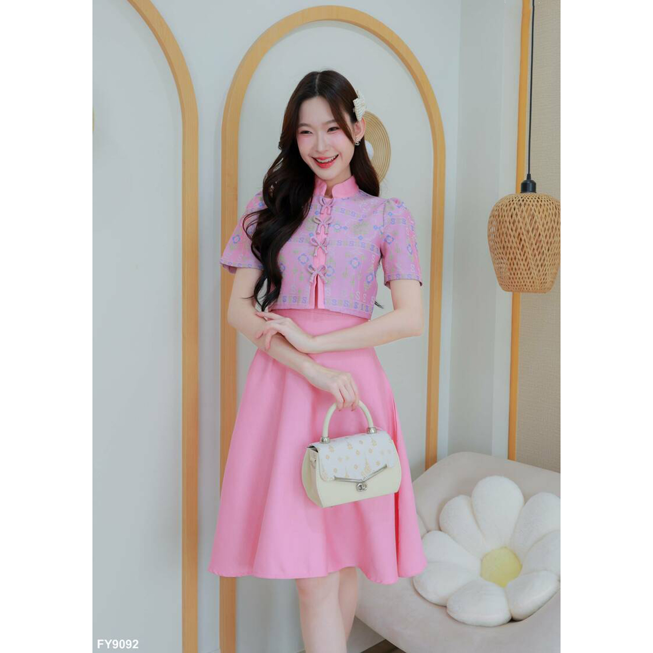 kudapy เดรสสั้นสีชมพู/สีม่วง เสื้อคอจีนแขนตุ๊กตากระดุมโบว์