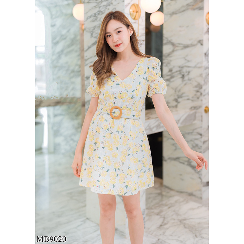 kudapy เดรสสั้นสีม่วง/สีเหลือง ผ้าฉลุพิมพ์ลายดอก+เข็มขัด