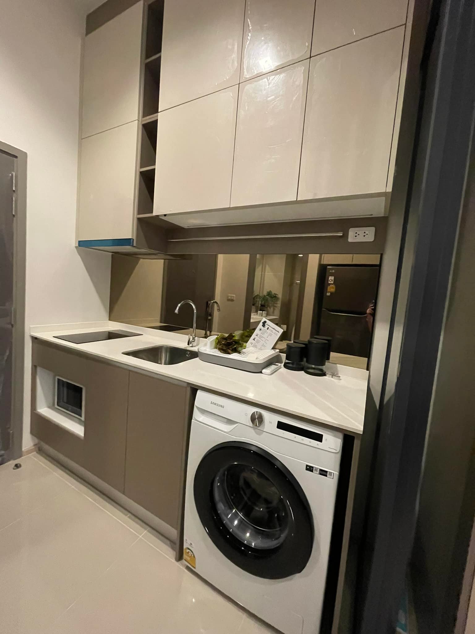 ให้เช่า ไอดีโอ สาทร-วงเวียนใหญ่ ชั้น6 มีเครื่องซักผ้า พร้อมอยู่