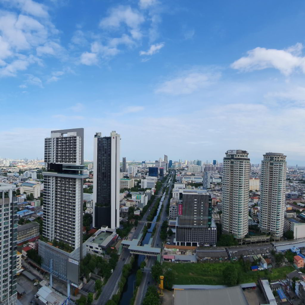 ปล่อยเช่าคอนโด The Empire Place (ดิ เอ็มไพร์ เพลซ) สาทร - 3ห้องนอน 3ห้องน้ำ (1ห้องแม่บ้าน1ห้องน้ำ) 1ห้องนั่งเล่น - ใกล้ BTS ช่องนนทรี เซนต์หลุยส์ - ขนาดห้อง 130 ตรม. จอดรถได้ 2 คัน