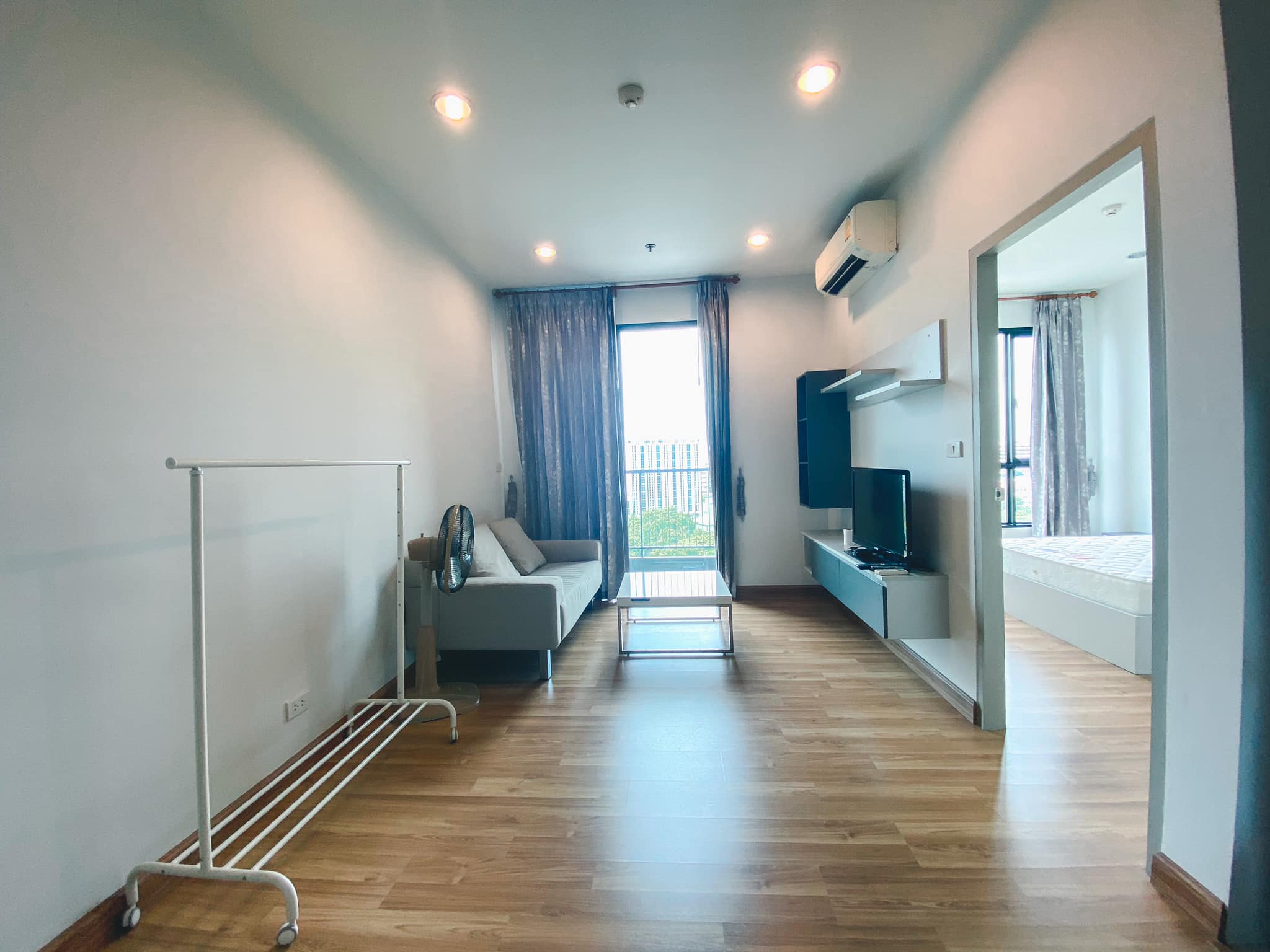 ปล่อยเช่าคอนโด Premio Vetro (พรีมีโอ เวโทร) - ห้องใหญ่เฟอร์เครื่องใช้ไฟฟ้าครบครั้น - ใกล้ ตรงข้ามมหาลัยเกษตร/BTSเกษตรและเสนานิคม