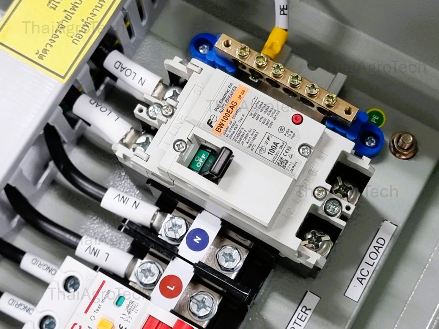 Hybrid On/Off-grid AC Combiner Box DC 2string 800V, ATS Automatic Dual Power Transfer Switch 2P 100A, 1Phase ตู้คอมบายเนอร์แบบไฮบริดออนออฟกริด 2 สตริง พร้อม สวิตซ์สลับแหล่งจ่ายไฟ อัตโนมัติ(สลับเร็ว) ระบบไฟฟ้าสำรอง