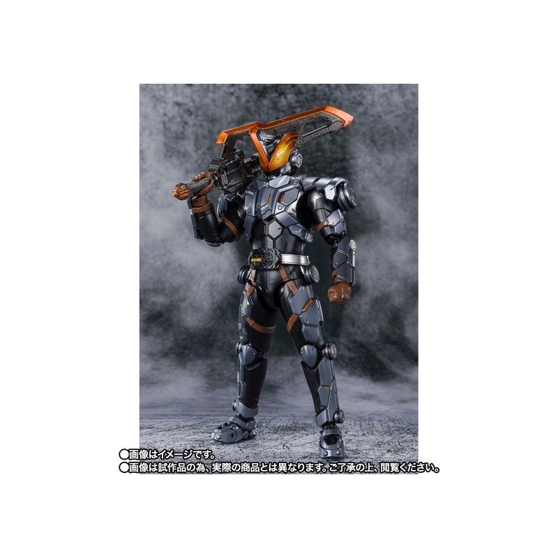 Jp lot 4573102619143 (p-bandai) s.h.figuarts kamen rider buster genbu shinwa