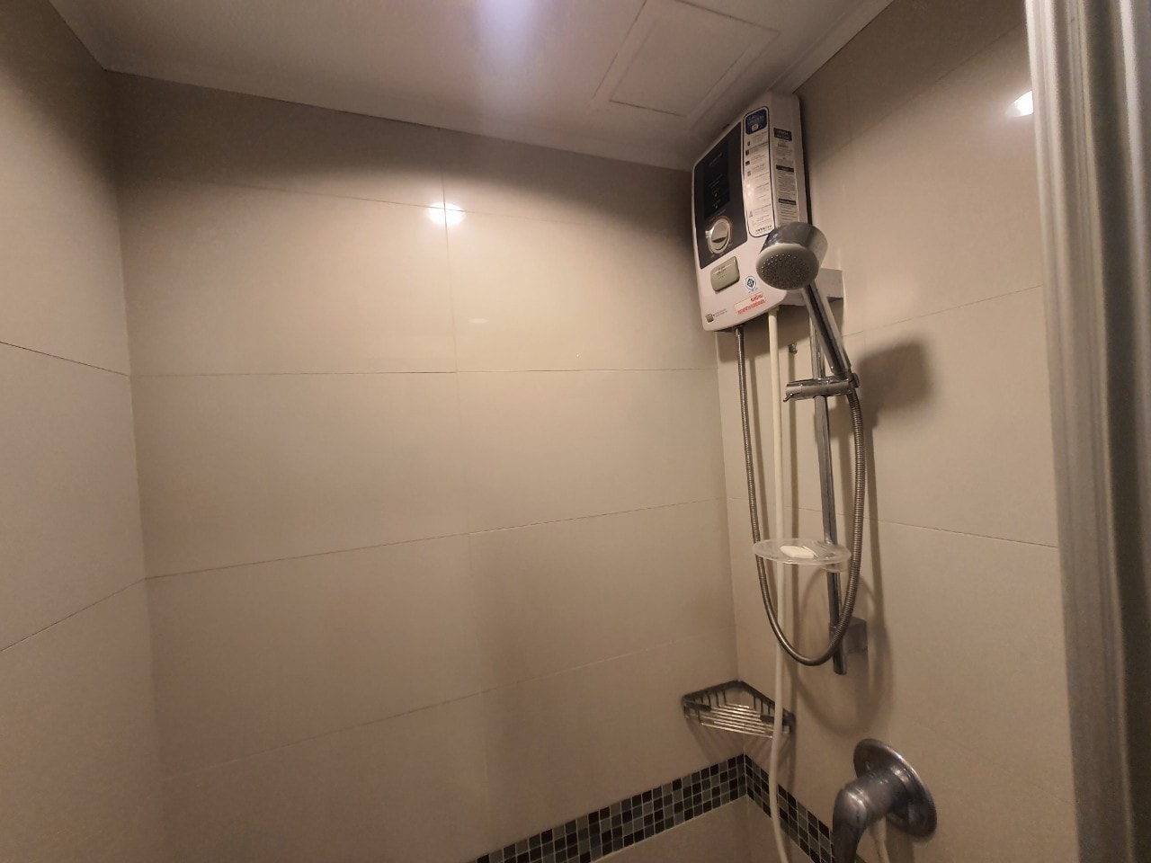 ปล่อยเช่าคอนโด Lumpini Park Riverside Rama 3 (ลุมพินี พาร์ค ริเวอร์ไซด์ พระราม 3) - 1ห้องนอน 1ห้องน้ำ 1ห้องนั่งเล่น - ใกล้ เทอร์มินอล 21 พระราม 3 - ขนาดห้อง 28 ตรม. ชั้น 30 ตึก C