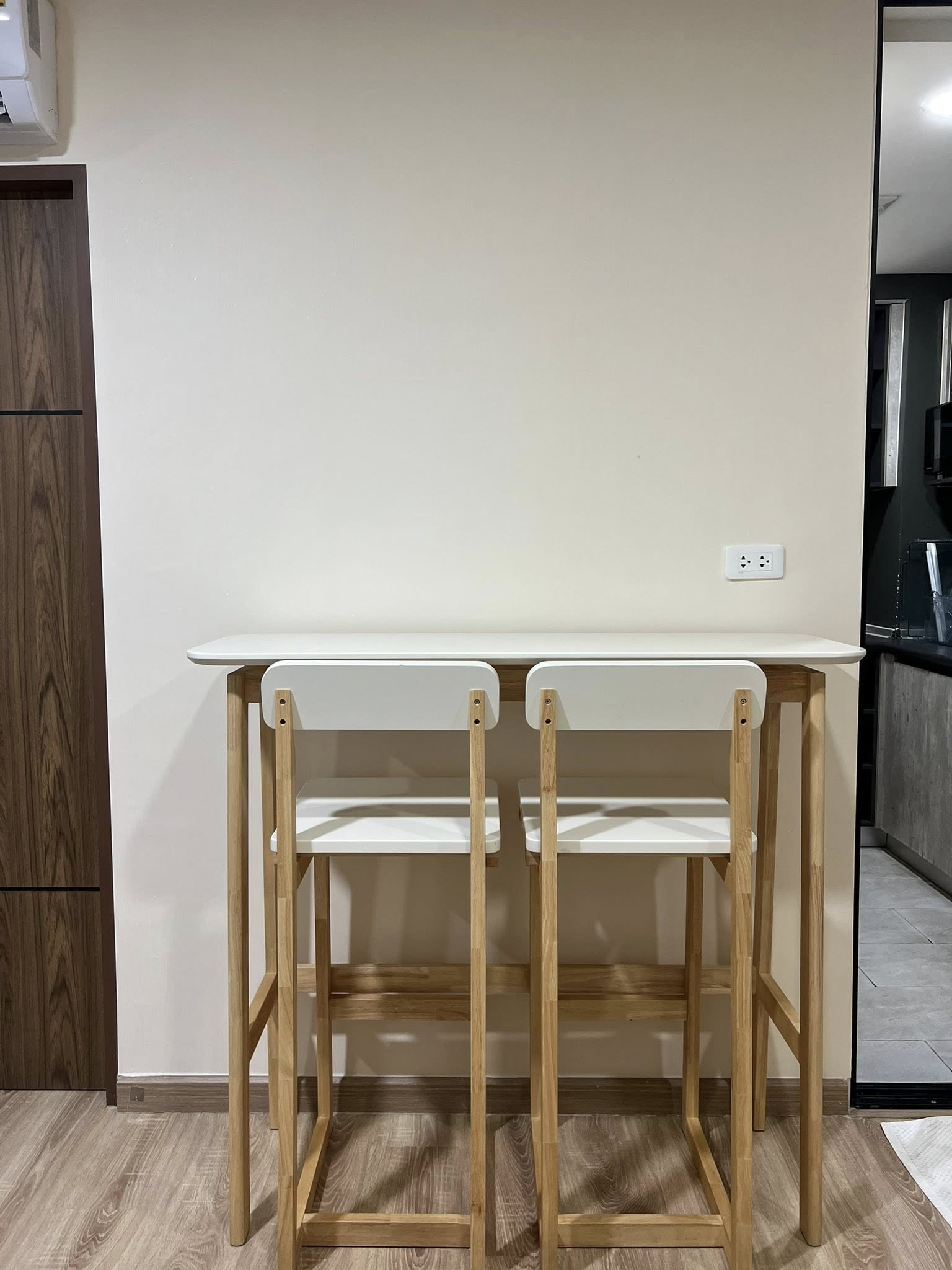 ให้เช่าคอนโด THE CUBE LOFT Ladprao 107 (เดอะคิวบ์ ลอฟท์ ลาดพร้าว 107) โซน รถไฟฟ้า MRT ลาดพร้าว 101 2ห้องนอน / 1ห้องน้ำ ขนาดห้อง 36 ตรม. ชั้น 3