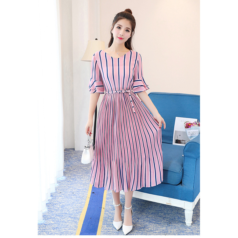 kudapy เดรสยาวฟ้า-ชมพู ผ้าชีฟอง จั้มเอว แต่งระบายแขน2ชั้น ช่วงบนบางนิดหน่อยไม่มีซับใน ช่วงกระโปรงมีซับใน