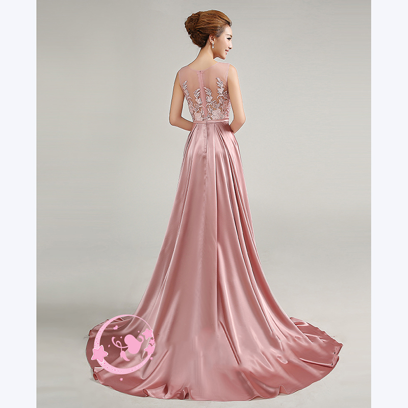 kudapy ชุดราตรียาวสีแดง/ทอง/ชมพู ปักลูกไม้แต่งเลื่อม ด้านหลังเป็นแบบซีทรู กระโปรงผ้าซาติน ชายยาว