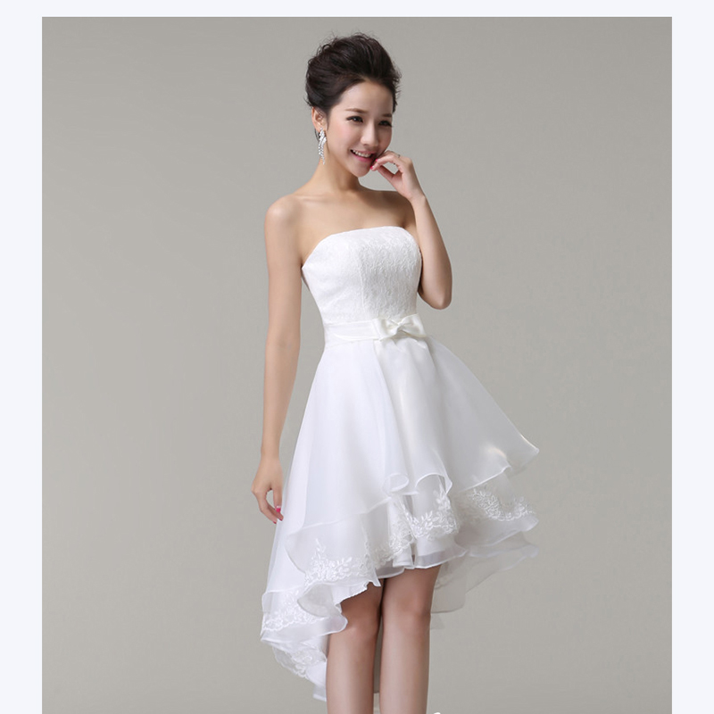 kudapy เดรสสั้นสีขาว เกาะอก หน้าสั้นหลังยาว งานสวย แต่งลูกไม้ช่วงอกและปลายกระโปรง กะโปรงผ้าแก้ว