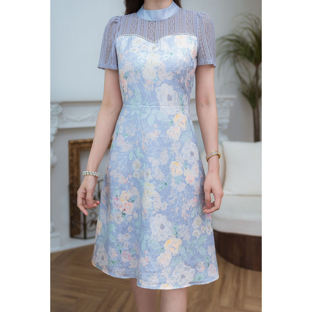 kudapy เดรสสั้นสีขาว/สีม่วง ผ้าทอเนื้อนุ่มพิมพ์ลาย เนื้อผ้าสวย มีเทคเจอร์ ใส่สบายสัมผัสนุ่ม