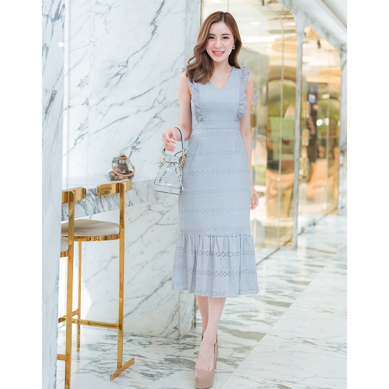 kudapy เดรสสั้นสีเทา ผ้าฉลุอกระบายใส่งานปาร์ตี้สวยดูดี S XL 2XL