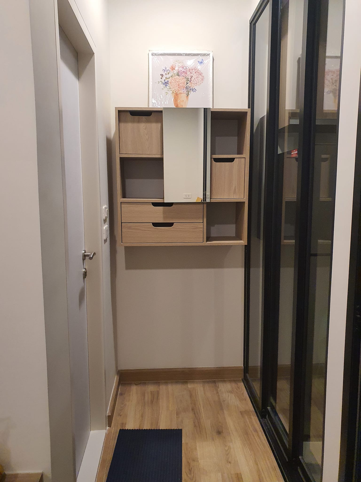 ให้เช่าห้องวิวแม่น้ำตกแต่งพร้อมอยู่มีเครื่องซักผ้า BTS แบงริ่ง สอบถามแอด Line ID : Smile-easy ที่ Niche Mono Sukhumvit - Bearing