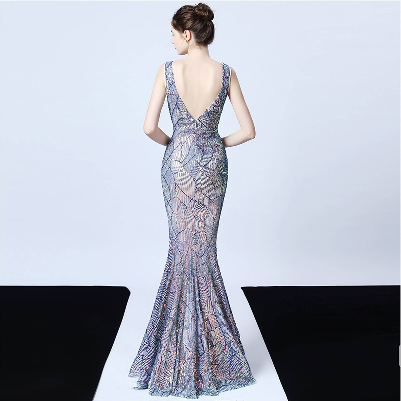 kudapy ชุดยาวสีเทาเงิน/สีดำ/สีดำรุ้ง/สีน้ำเงินรุ้ง ออกงานหน้าสั้น-หลังยาวปักเลื่อม เนื้อผ้าขยายได้