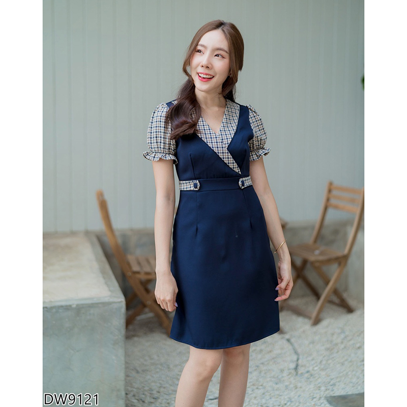 kudapy เดรสสั้นคอปกแขนสั้นจั้มสีชมพู/สีเขียว/สีกรม คอวีปกแขนตุ๊กตาสก็อตใส่สวยดูดีมากๆ