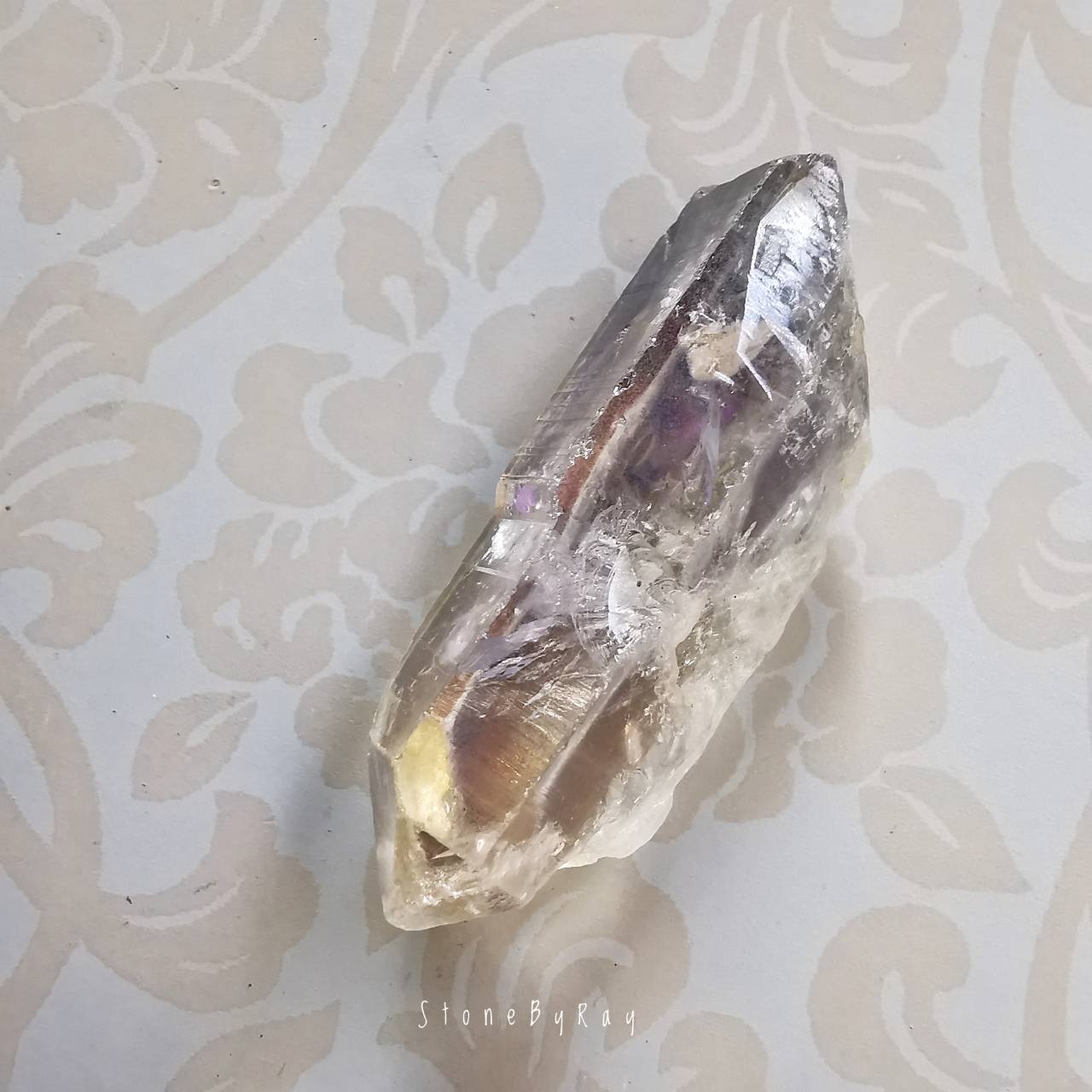 หินออร่าควอตซ์ (Aura Quartz)