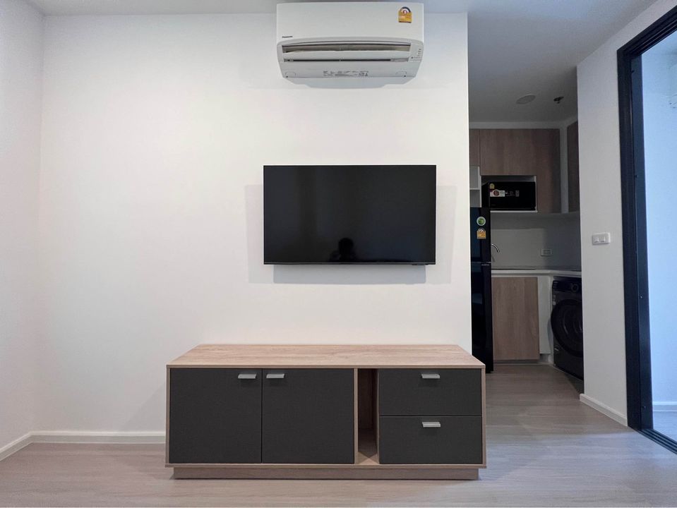 ปล่อยเช่าคอนโด Denim Jatujak (เดนิม จตุจักร) - 1ห้องนอน 1ห้องน้ำ 1ห้องนั่งเล่น - ใกล้ BTSหมอชิต/MRTจตุจักร - ขนาดห้อง 27.5 ตรม. ชั้น 18 ตึก A