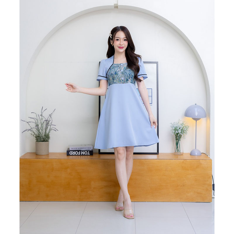 kudapy เดรสสั้นสีเขียว/สีฟ้า/สีแดง ทรงบานอกผ้าทอ ใส่สบายสวยดูดี