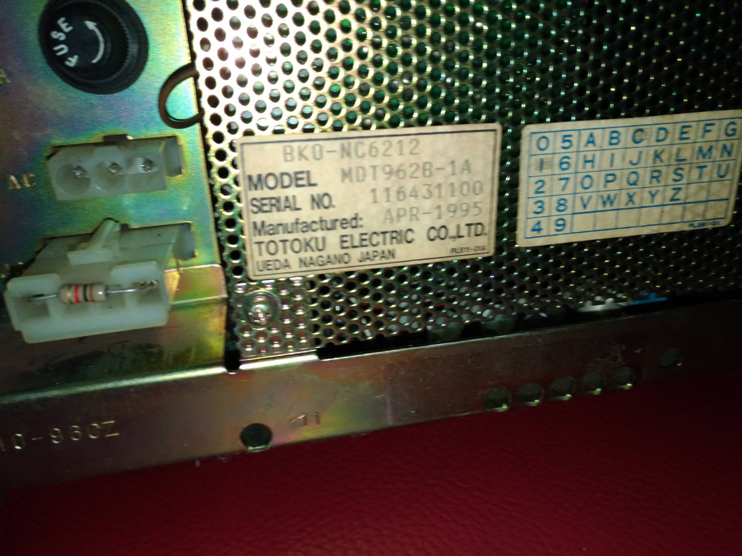 MDT962B-1A CRT 9" FOR MITSUBISHI CNC