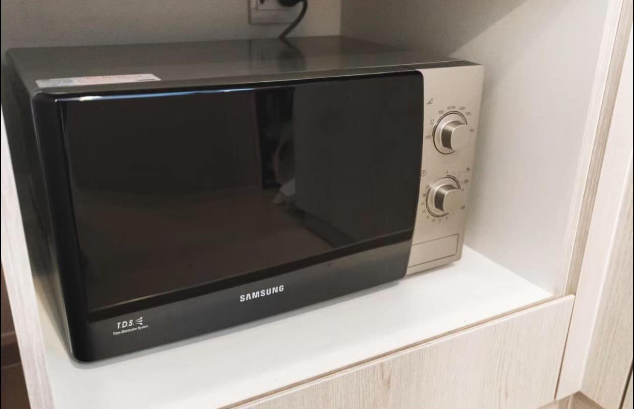 ให้เช่าห้องแบบ 1ห้องนอน 1ห้องน้ำ โซนพื้นที่ ติด MRT เพชรบุรี คอนโด Life Asoke (ไลฟ์ อโศก) ขนาดห้อง 36 ตรม. ชั้น 23