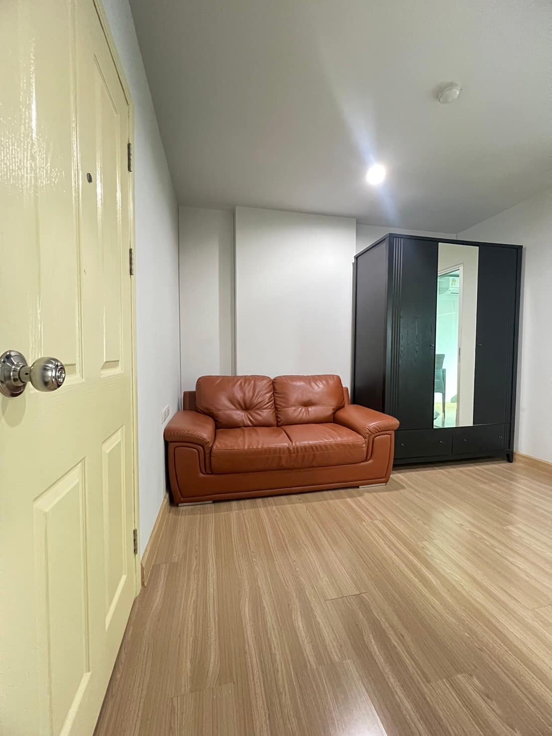 ปล่อยเช่าคอนโด You 2 Condo (ยู ทู คอนโด) - 1ห้องนอน 1ห้องน้ำ 1ห้องนั่งเล่น - ใกล้ BTS เสนานิคม / เกษตร - ขนาดห้อง 27 ตรม. ชั้น 5