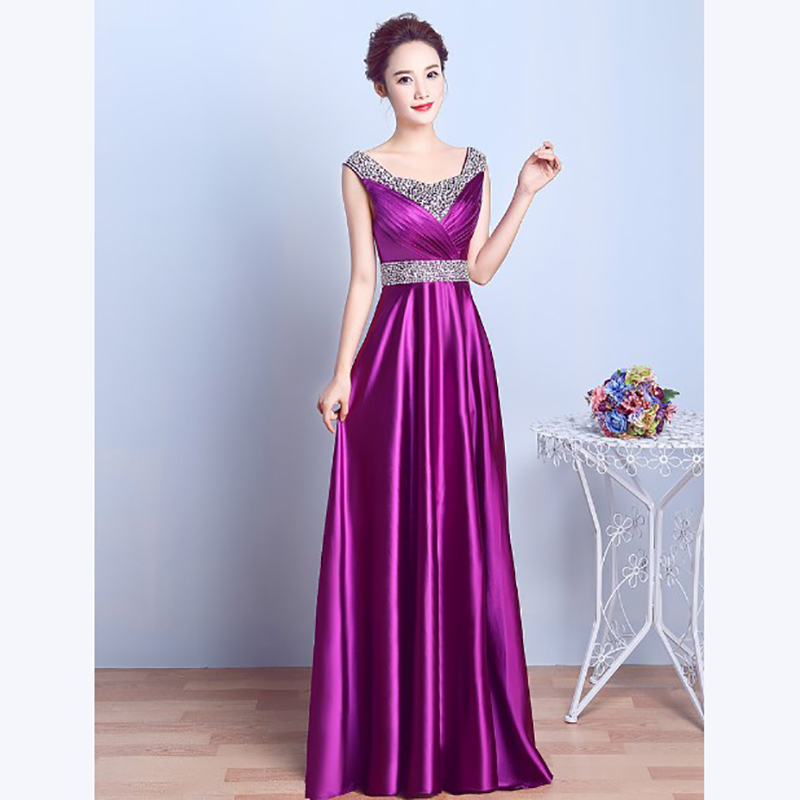 kudapy ชุดราตรียาวสีม่วง คอวี จับเดรปหน้าอก ปักเลือมช่วงอกและเอว