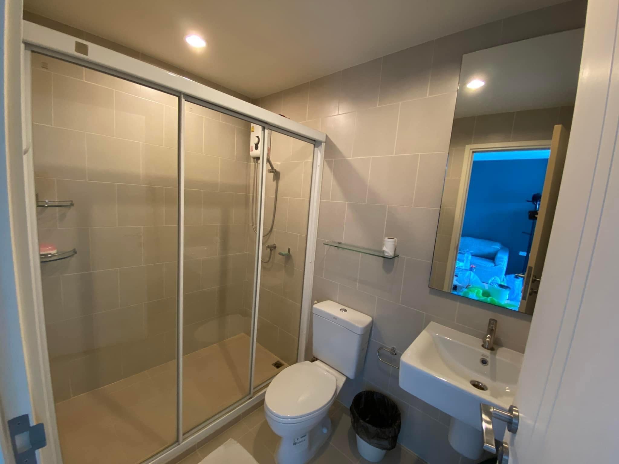 ให้เช่าคอนโด The Base Chaengwattana (เดอะ เบส แจ้งวัฒนะ) - ตกแต่งเฟอร์ครบห้องขนาด 32ตรม.มีเครื่องซักผ้า - การเดินทาง: รถไฟฟ้าสายสีชมพู