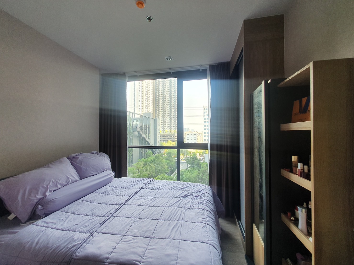 ให้เช่าคอนโด เดอะ ไลน์ วงศ์สว่าง ห้องมุม วิวสวนและวิวเมืองไม่บล๊อควิว