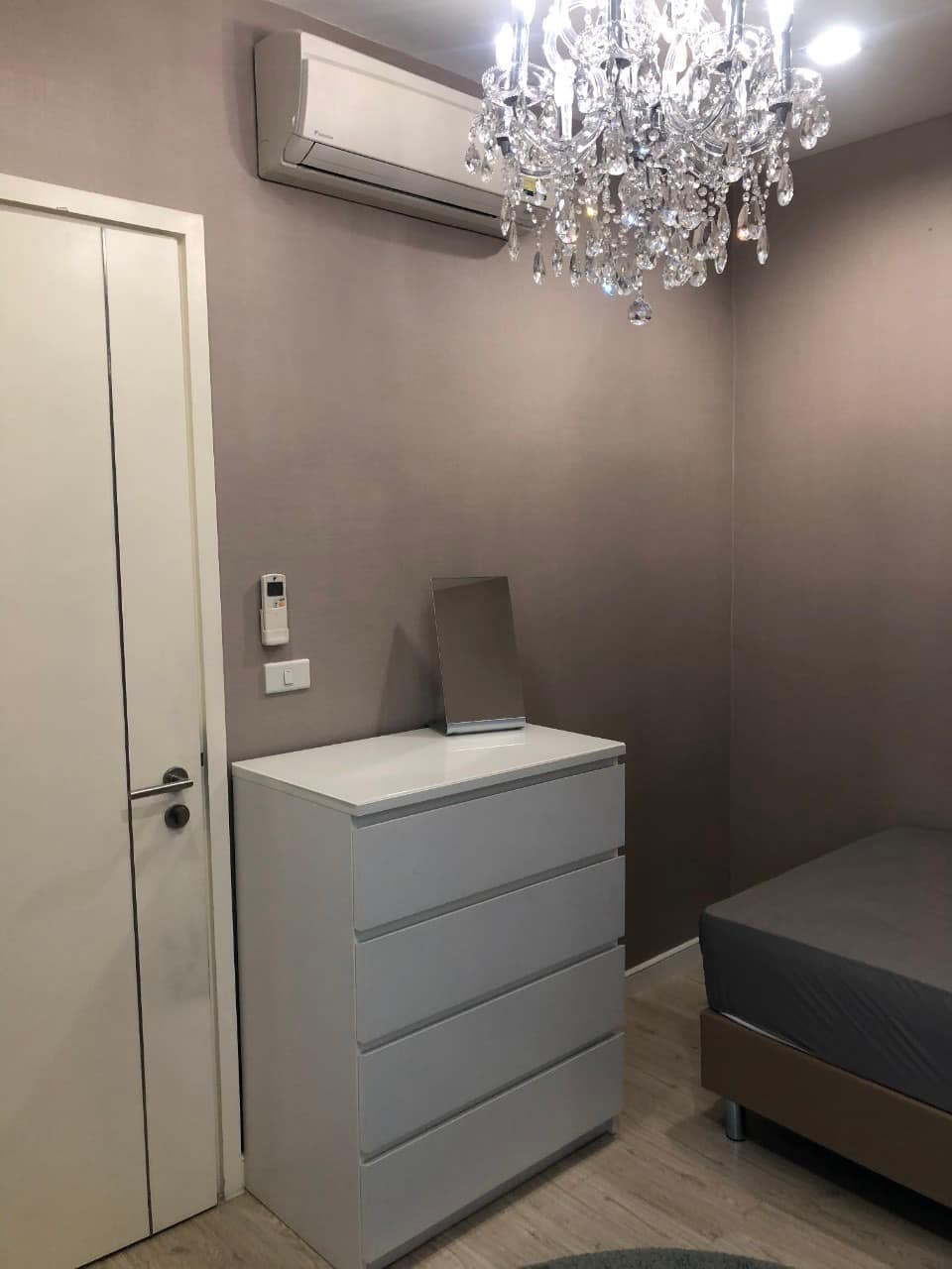 ปล่อยเช่าคอนโด Star View (สตาร์ วิว) พระราม 3 - วิวแม่น้ำ 2ห้องนอน 2ห้องน้ำ 1ห้องนั่งเล่น - ใกล้ เทอร์มินอล 21 พระราม 3 - ขนาดห้อง 77 ตรม. ชั้น 34 วิวหันหน้าเข้าแม่น้ำเจ้าพระยา