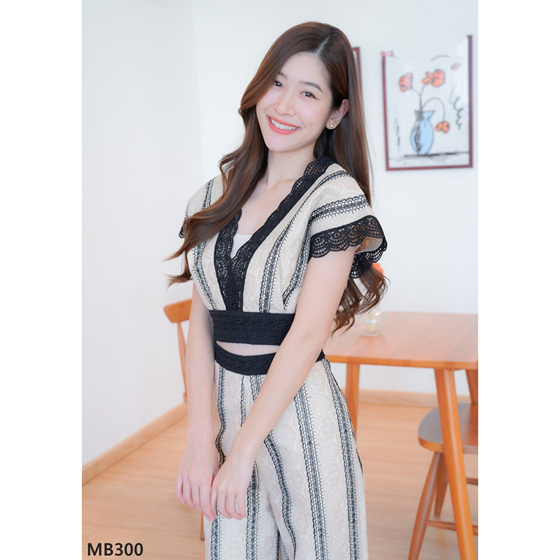 kudapy เซ็ต2 ชิ้น ขายาว ผ้าลูกไม้แขนกุด + กางเกงขายาว สีดำ/สีเขียว ใส่เที่ยว ใส่สบายสวยดูดี