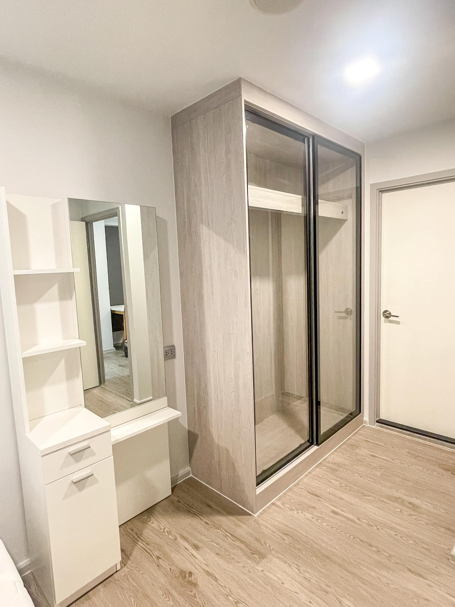 ปล่อยเช่าคอนโด KAVE Seed Kaset (เคฟ ซี้ด เกษตร) - 1ห้องนอน 1ห้องน้ำ 1ห้องนั่งเล่น 1ห้องครัว - ใกล้ BTS เสนานิคม/ม.เกษตร ม.ศรีปทุม (มีรถตู้ รับ-ส่ง BTS ม.เกษตร) - ขนาดห้อง 29.30 ตรม. ชั้น 7 ตึก A