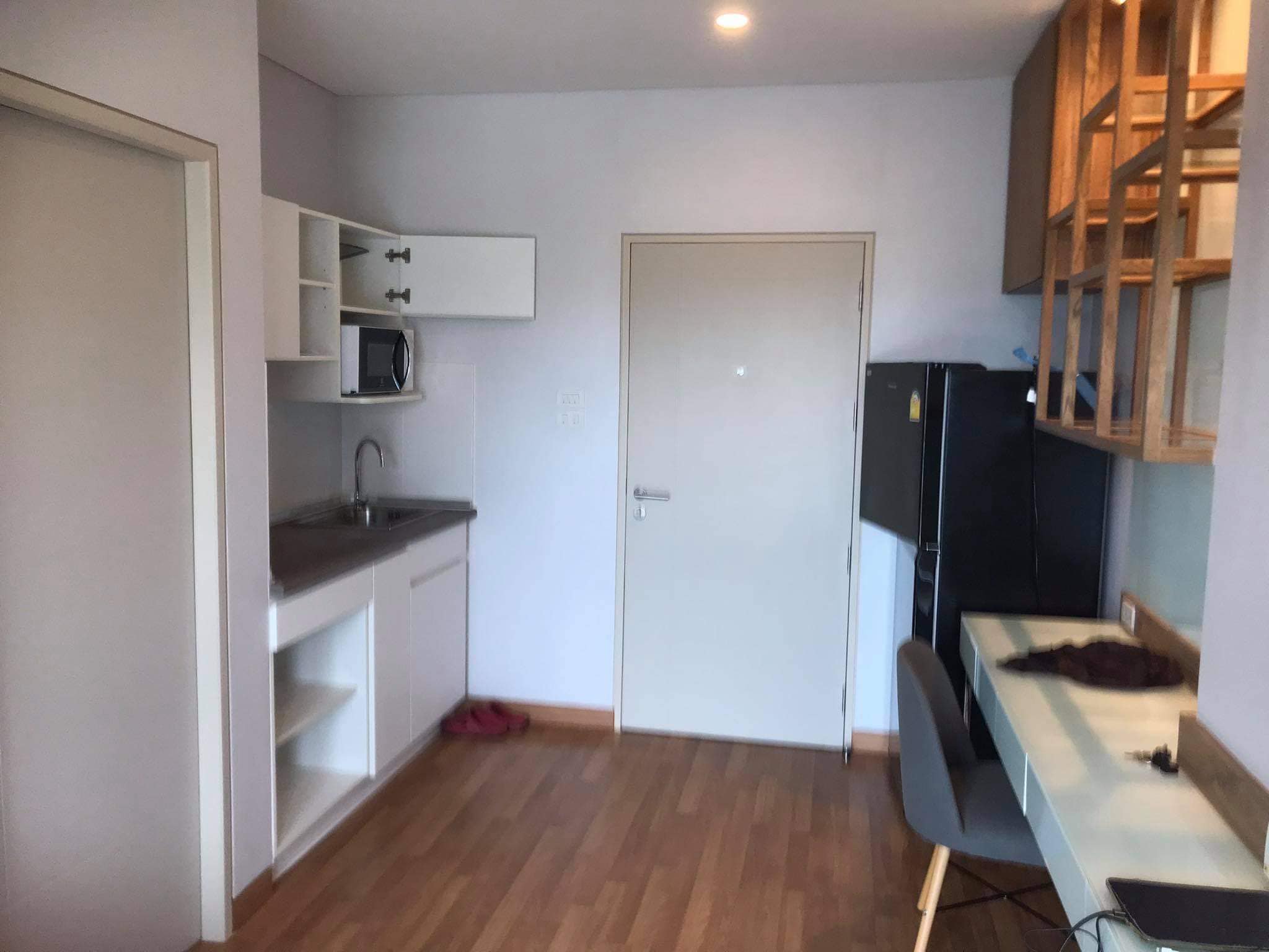 ปล่อยเช่าคอนโด Lumpini Park Vibhavadi - Chatuchak (ลุมพินี พาร์ค วิภาวดี - จตุจักร) - ห้องใหม่เฟอร์เครื่องใช้ไฟฟ้าครบครั้น - การเดินทาง: ใกล้ BTS หมอชิตและMRT จตุจักร