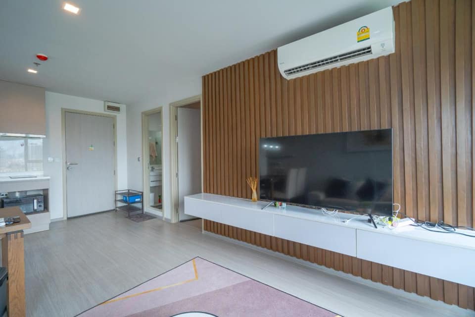 ปล่อยเช่าคอนโด Life Ladprao (ไลฟ์ ลาดพร้าว) - 2ห้องนอน 1ห้องน้ำ 1ห้องนั่งเล่น - ใกล้ BTS ห้าแยกลาดพร้าว - ขนาดห้อง 61 ตรม. ชั้น 14 ตึก A