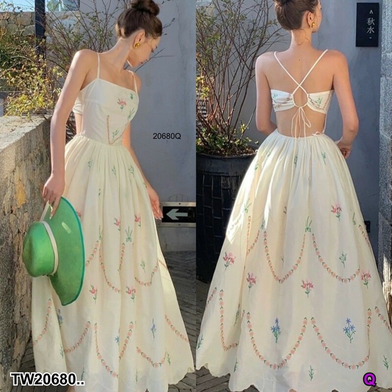 kudapy แมกซี่เดรสสายเดี่ยวร้อยหลัง กระโปรงจับจีบรอบตัว ทรงกระโปรงบาน เอวยางยืดหลัง เนื้อผ้า คอตตอนปัก