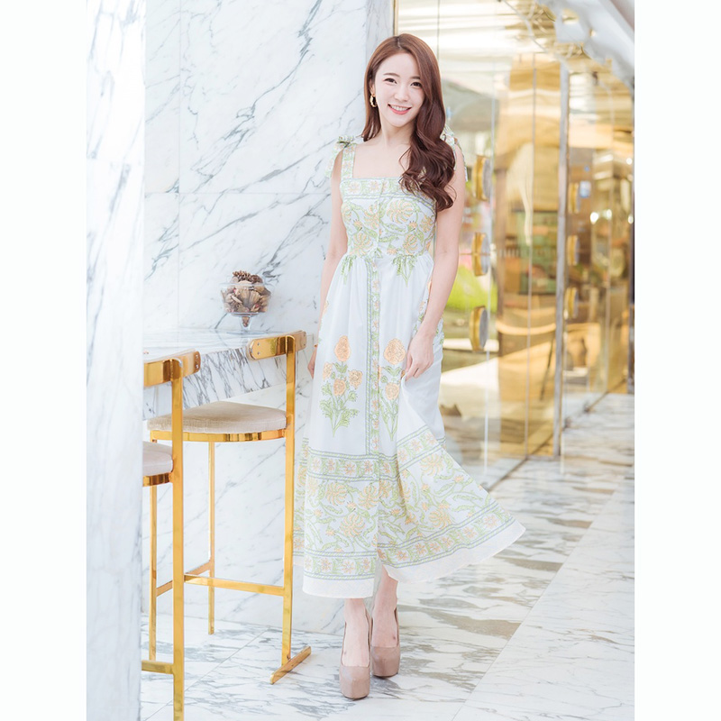 kudapy เดรสยาวสีเหลือง/สีม่วง สายเดี่ยวลายดอกไม้สวยดูดีน่ารักมากๆ