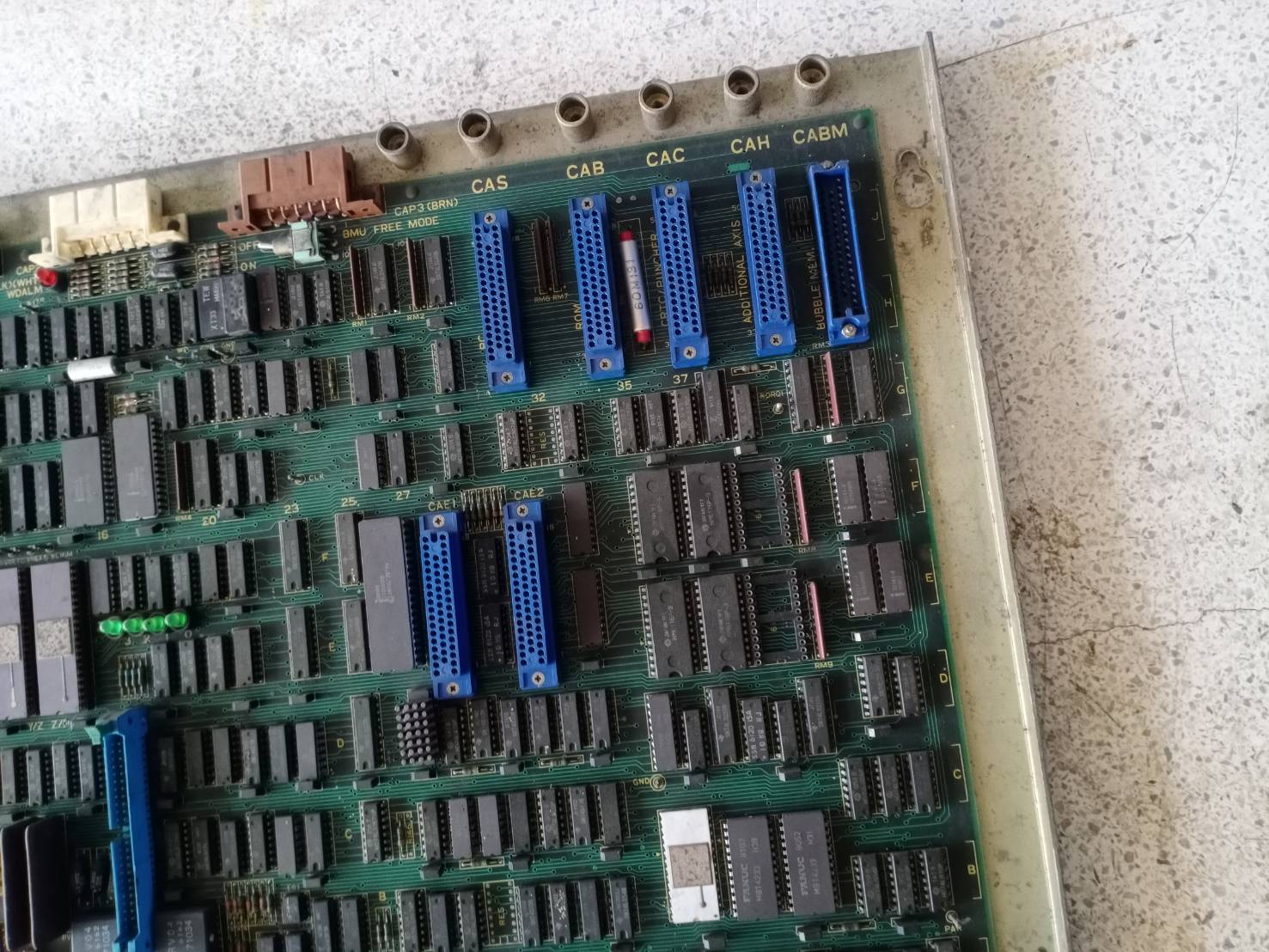 FANUC A20B-0008-0410 MAIN BOARD