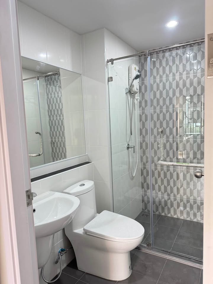 ให้เช่าคอนโด HI Rise Ratchayothin Station condo (ไฮ ไรส์ รัชโยธิน สเตชั่น) - โซนพื้นที่ BTS รัชโยธิน ซอยพหล35 - ห้องแบบ 1ห้องนอน 1ห้องน้ำ