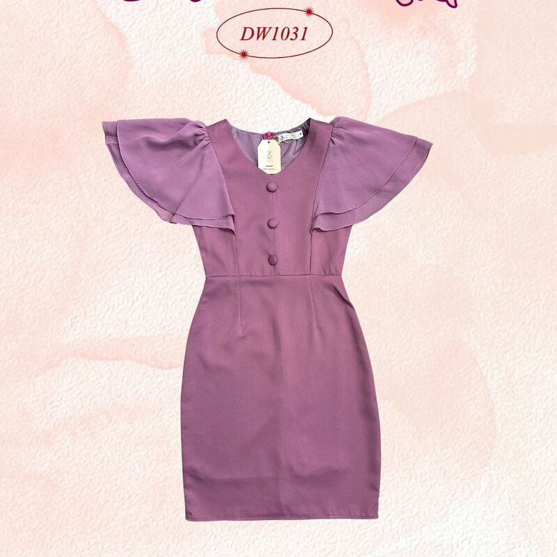 kudapy เดรสสั้นสีม่วง/สีชมพู/สีกรม สทรงเข้ารูป แต่งผ้าชีฟองช่วงแขน คอวี สีสุภาพซิปซ่อนด้านหลัง