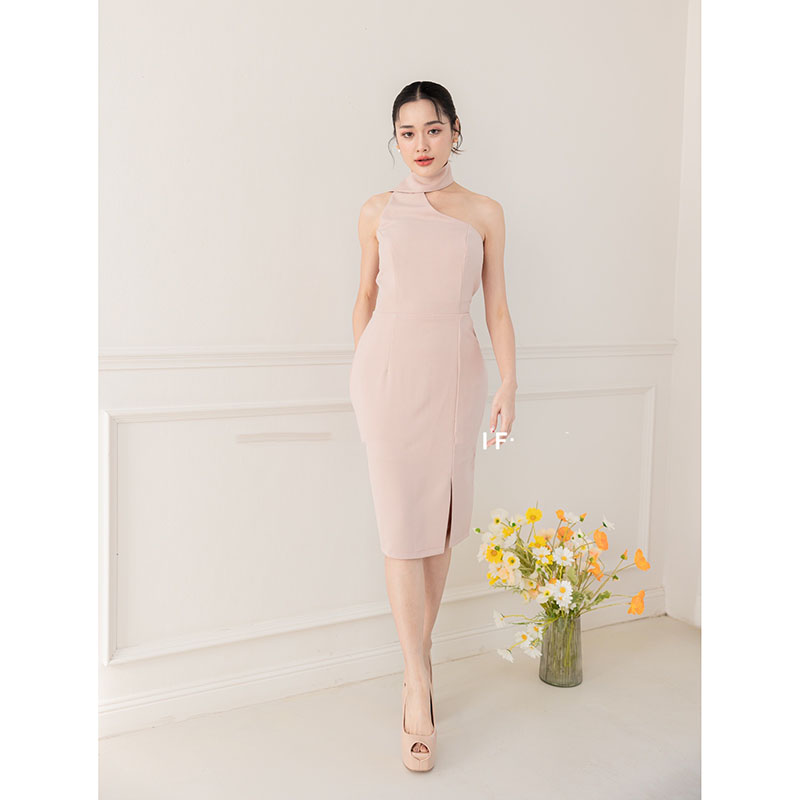 kudapy เดรสสั้นสีแดง/สีชมพู/สีโอวัลติน เดรสเปิดไหล่ใส่ออกงาน เฟี้ยสๆ เรียบ หรู ดูแพง