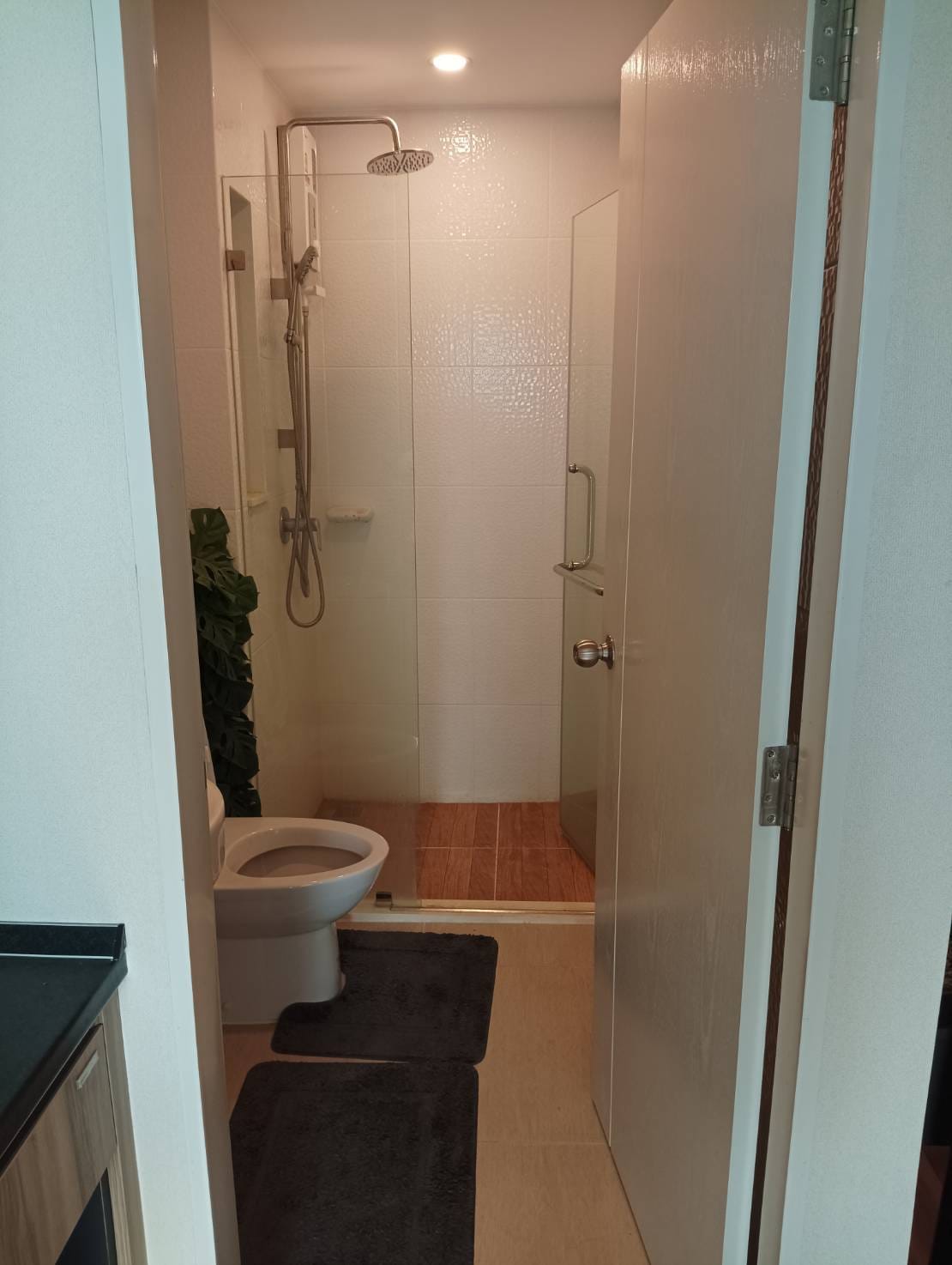 สนใจชมห้องติดต่อได้เลย Line ID: Smile-easy ปล่อยเช่าคอนโด คอนโด เดอะคิวบ์ พลัส พหลโยธิน 56 (The Cube Plus Phaholyothin 56) - 1ห้องนอน 1ห้องน้ำ 1ห้องนั่งเล่น - ใกล้ BTS แยก คปอ. - ขนาดห้อง 28 ตรม. ชั้น 3 ตึก A