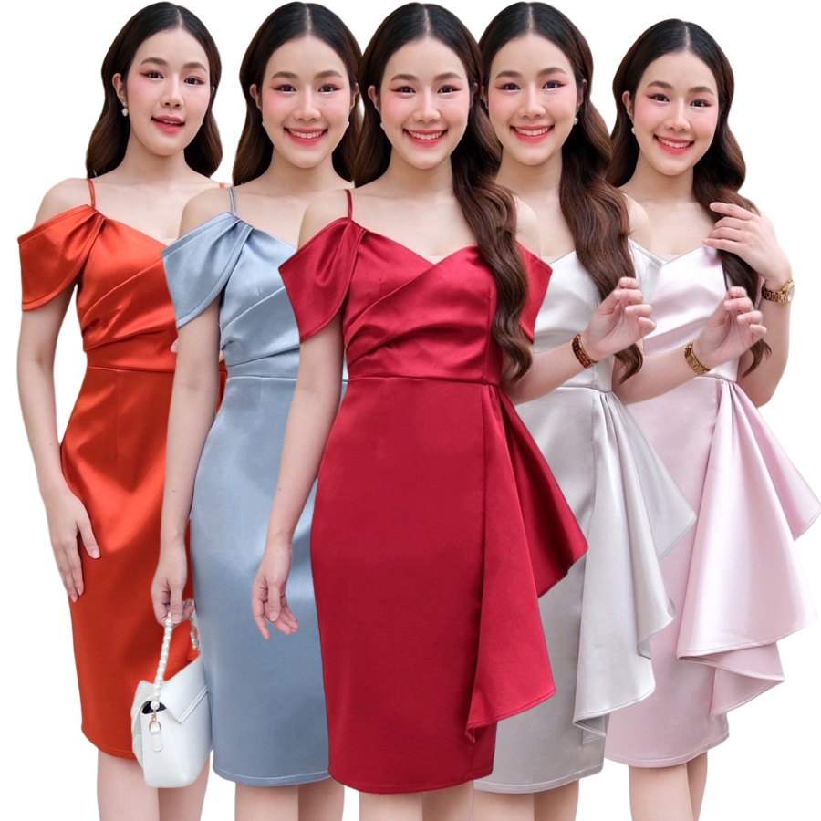 kudapy เดรสสายเดี่ยวเปิดไหล่ สีชมพูพิ้งค์โกลล์, เขียวมรกต, ทองโรสโกลล์ ,แดง, กรมท่า,ส้มอิฐ ,ฟ้า ,เทา เดรสผ้าดัชเชทเงาวาวสวย สายเดี่ยวเปิดบ่า ทรงคิมเบอร์รี่ ช่วงอกป้ายไขว้ จับจีบ กระโปรงสอบ ผ่าหลัง