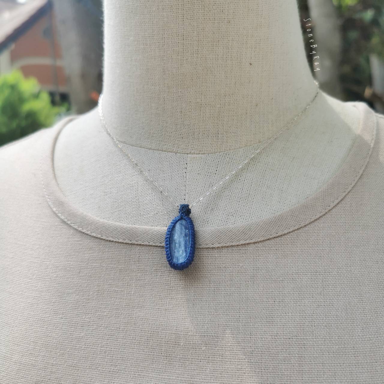 สร้อยคอเงินจี้หินไคยาไนท์ (Kyanite)