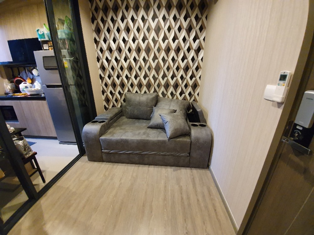 ให้เช่าคอนโด เดอะ ไลน์ วงศ์สว่าง ห้องมุม วิวสวนและวิวเมืองไม่บล๊อควิว