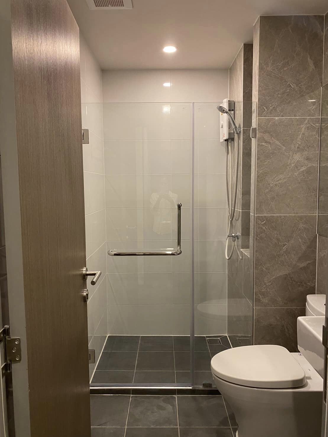 ให้เช่าคอนโด The Origin Ladprao Bangkapi (ดิ ออริจิ้น ลาดพร้าว บางกะปิ) - ตกแต่งเฟอร์ครบห้องใหม่น่าอยู่ - การเดินทาง: ใกล้BTSบางกะปิ