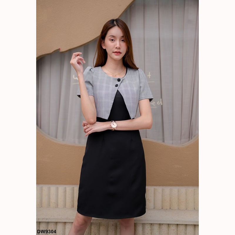 kudapy เดรสสั้นสีชมพู/สีดำ/สีน้ำตาล กั๊กไขว่ลายสก๊อต ใส่สวยดูดีน่ารัก