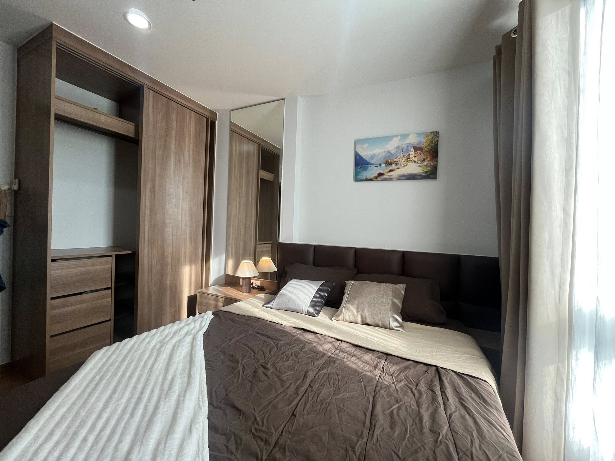 ให้เช่าคอนโด The Base Sukhumvit 77 (เดอะ เบส สุขุมวิท 77) โซน รถไฟฟ้า BTS อ่อนนุช ห้องแบบ 1ห้องนอน / 1ห้องน้ำ ขนาดห้อง 31 ตรม. ชั้น 10 ตึก B