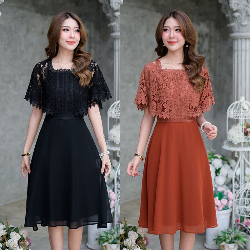kudapy เดรสสั้นสีน้ำตาลอิฐ/สีดำ ลูกไม้ดีไซน์แขนปีกคลุมไหล่ทรงต่อเอว กระโปรงเป็นงานผ้าชิฟฟ่อนทรงบานสวยพริ้ว