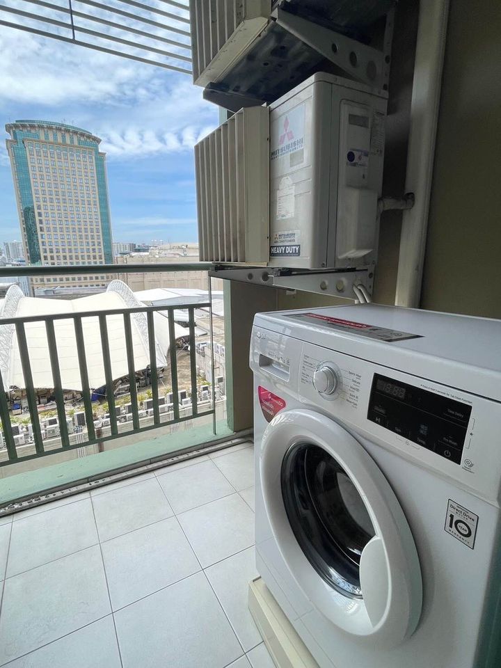 ปล่อยเช่าคอนโด Lumpini Place Pinklao 2 (ลุมพินี เพลส ปิ่นเกล้า 2) - 1ห้องนอน 1ห้องน้ำ 1ห้องนั่งเล่น 1ห้องครัว - ใกล้ MRT บางยี่ขัน / เซ็นทรัลปิ่นเกล้า - ขนาดห้อง 35 ตรม. ชั้น 11 วิวสระว่ายน้ำ