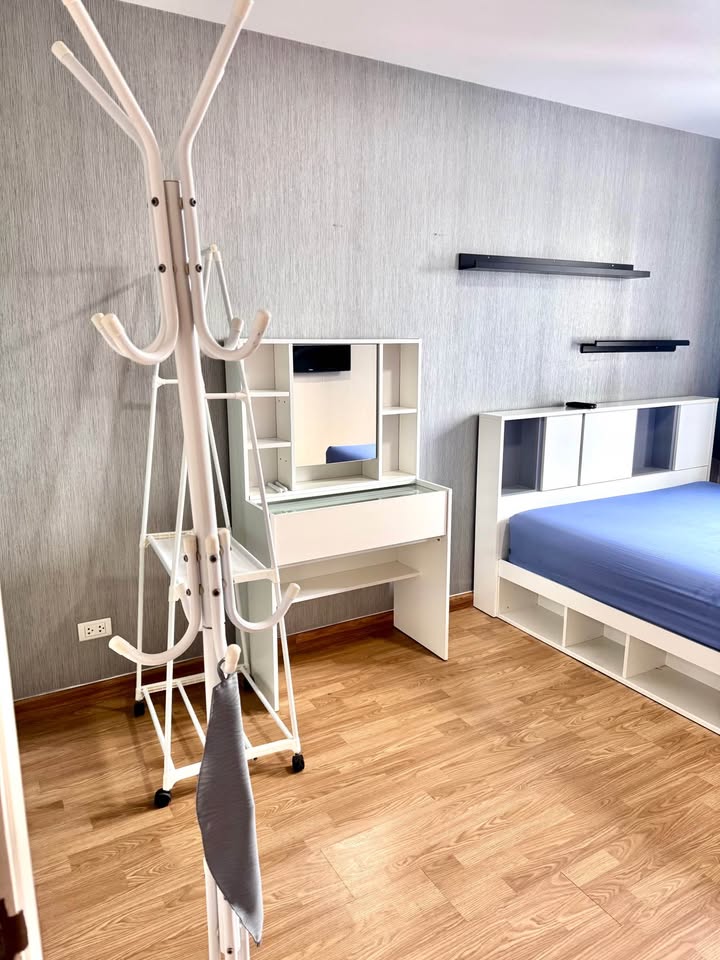 ให้เช่าห้องแบบ 1ห้องนอน 1ห้องน้ำ 1ครัวแยก โซนพื้นที่ MRT รัชดา คอนโด The Maple Ratchada-Ladprao (เดอะ เมเปิ้ล รัชดา-ลาดพร้าว) Low Rise ขนาดห้อง 33.5 ตรม. ชั้น 7