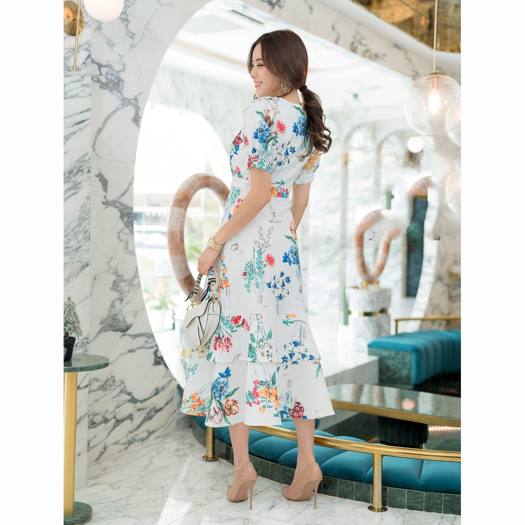 kudapy เดรสยาวสีชมพู/สีขาว ป้ายหน้าหางปลาสวยดูดีใส่สบายมากๆ