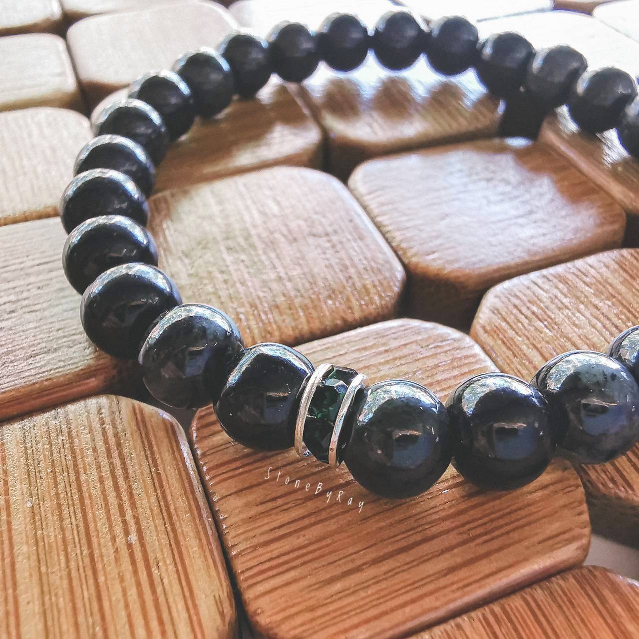 สร้อยข้อมืออุกกาบาตโกปี Gobi Meteorite