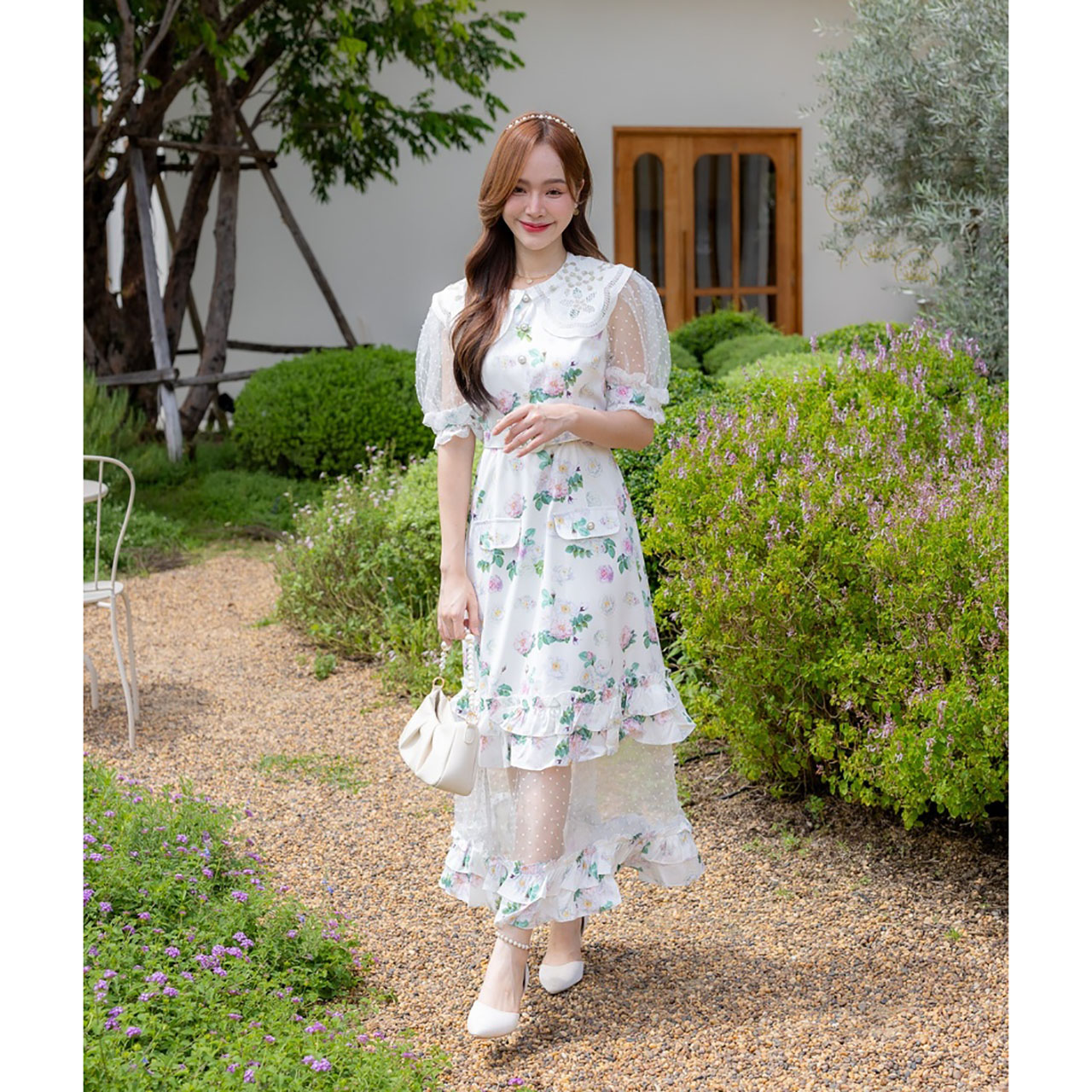 kudapy เดรสยาวสีขาว แต่งแขน+ชายกระโปรงชีฟอง ใส่เที่ยวสวยดูดี